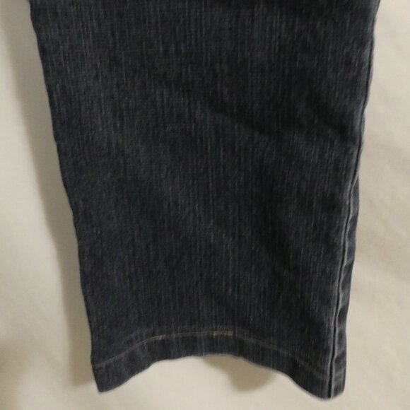 POINT ZERO JEANSWEAR | size 32 | Blue Denim Jeans | Made In Canada - Picture 8 of 16
